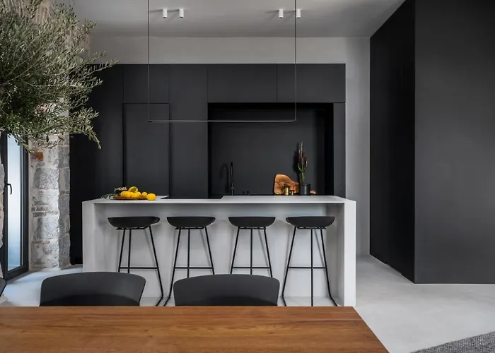 Architect\'S Seafront Flat